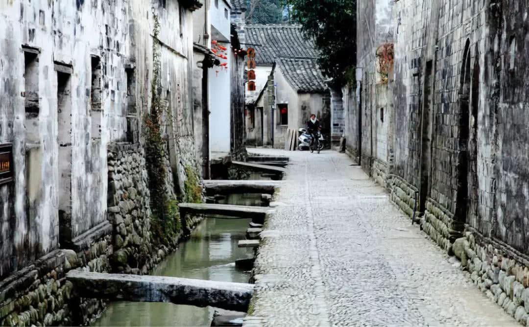 群众优享点亮幸福生活